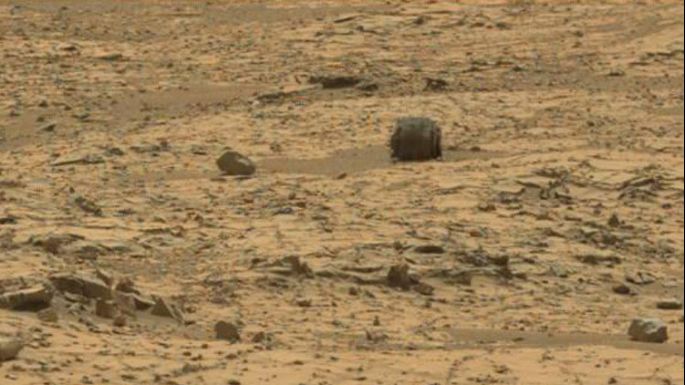 Sorprendente video: Curiosity fotografía lo que parece ser un motor ET en Marte