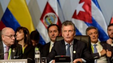 Macri redobló las críticas a Venezuela y reclamó una "salida democrática y pacífica"