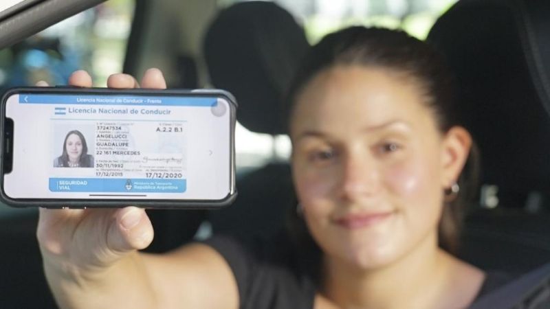 Desde hoy, podés usar una APP para llevar el registro de conducir en el celular