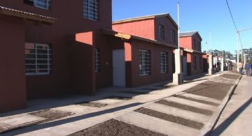El Municipio intenta cobrar "recupero de fondos" en los barrio Los Tilos I, II y III