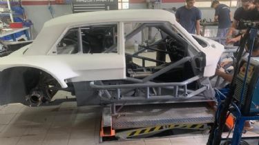 Fotos y video: Así se está armando el nuevo Ford de Juan Bautista De Benedictis