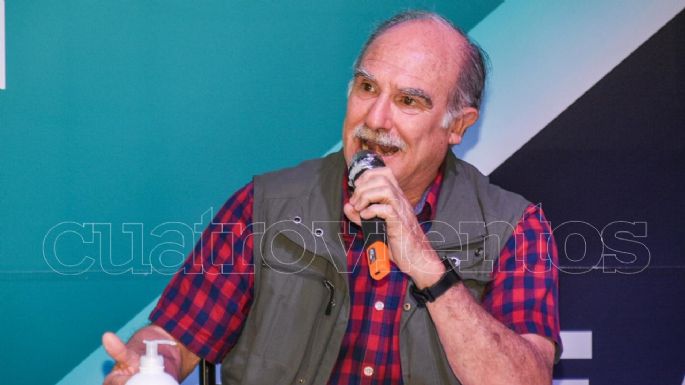 Álvaro asumió en Puerto Quequén: Cerca del municipio y con la aspiración de un plan a gran escala