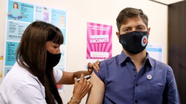 Kicillof ya se aplicó la vacuna y se inició la campaña en la Provincia: “Orgulloso de haber puesto el hombro”