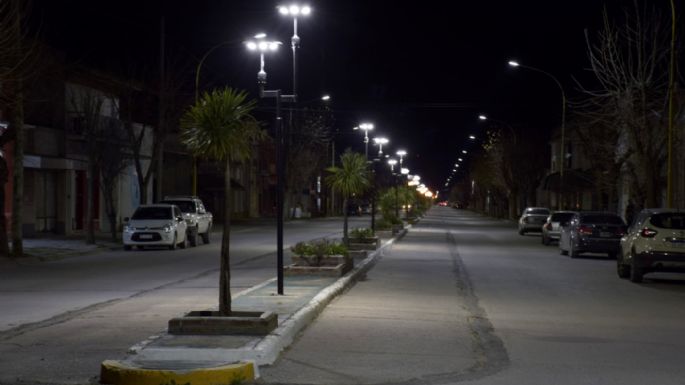 San Cayetano instala luces LED para el alumbrado público