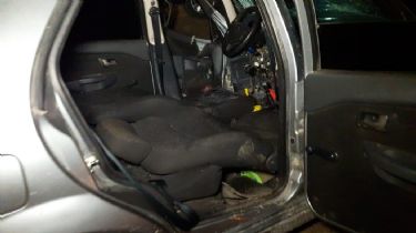 Choque en la Ruta 88: Un auto quedó destrozado y sus ocupantes sufrieron heridas graves
