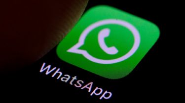 WhatsApp le dio un ultimátum a sus usuarios: Compartí tus datos con Facebook o te cerramos la cuenta