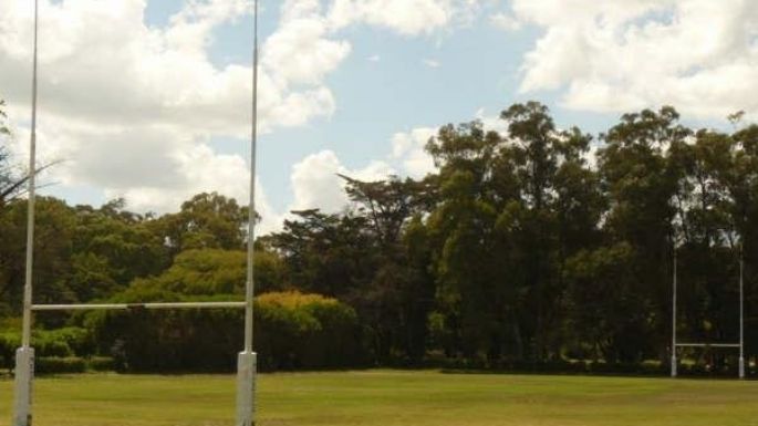 Robaron más de 130 metros de cables de las torres de iluminación de la cancha de rugby de “Tiburones”