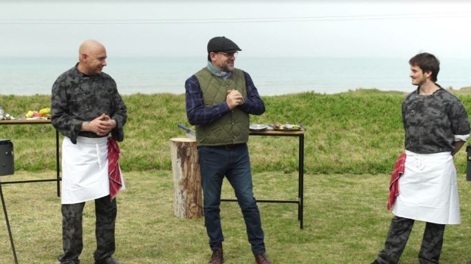 El chef Christophe Krywonis busca al mejor asador en “Parrilleros” y grabó el segundo capítulo en Necochea