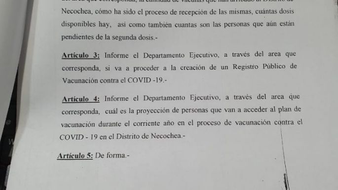 Antivacunas en Necochea: Concejal propone violar la ley de datos personales y Kicillof le aclaró los tantos