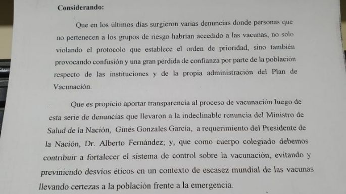 Antivacunas en Necochea: Concejal propone violar la ley de datos personales y Kicillof le aclaró los tantos