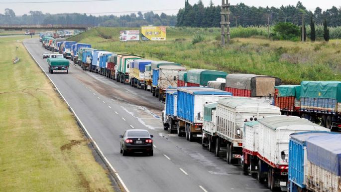 Acuerdo entre Transportistas y Dadores de Carga para un aumento en las tarifas