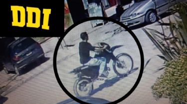 El motochorro que golpeo y robó a una jubilada se desmayó cuando se enteró que lo trasladaban a Batán