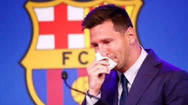 Video: Entre ovaciones y lágrimas, Messi se despidió de Barcelona