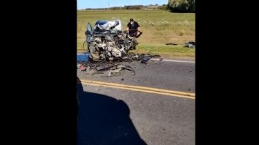 Terrible choque frontal en Ruta 88: Un joven de 21 años falleció y hay dos heridos