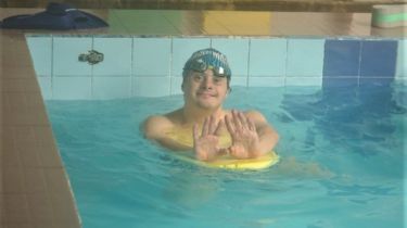 El necochense Nicolás Améndola participará en el Mundial de Natación para síndrome de Down