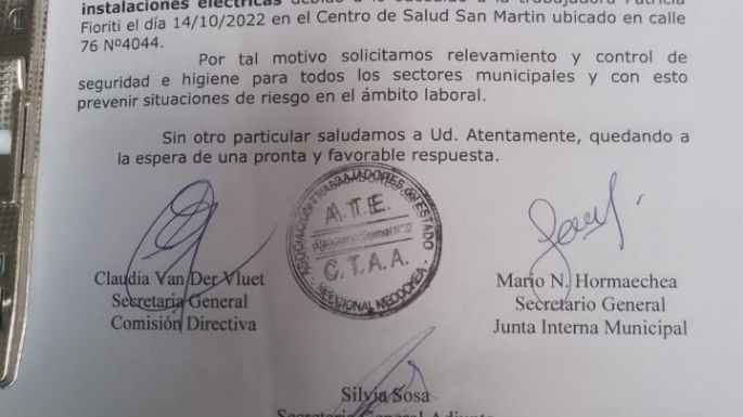 Salud en crisis: Un empleada del CAPS del Barrio San Martín  se electrocutó porque no hay mantenimiento en el edificio