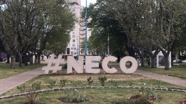 Accidentado Aniversario de Necochea: ¿Funcionarios municipales a las piñas por los escenarios?