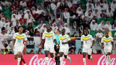 Los goles y las estadísticas: Senegal le ganó a Qatar y se metió en la pelea por la clasificación