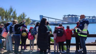Más de 80 alumnos de Balcarce visitaron Puerto Quequén