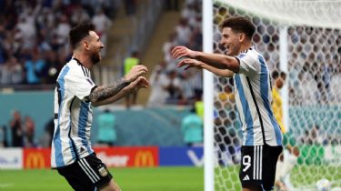 Argentina está en cuartos de final: Superó a Australia con goles de Messi y Álvarez