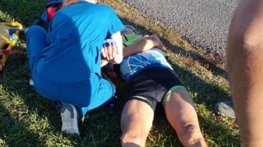 Un ciclista fue atropellado por un camión en la Ruta 86: Esperó una hora la ambulancia y nunca llegó
