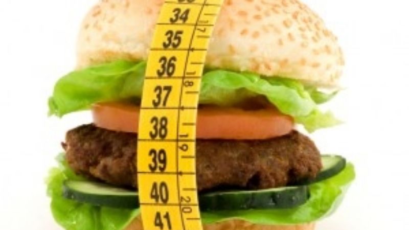 Trastornos alimentarios: Uno de cada tres jóvenes argentinos padece de atracones, bulimia o anorexia