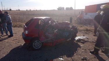 Fatal accidente en la Ruta 226: Una mujer murió tras un violento choque contra un camión