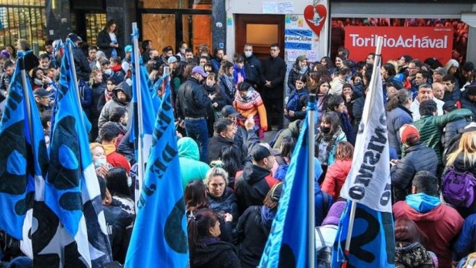 La Justicia le ordenó a Larreta que cese el operativo policial en la casa de Cristina, pero la Ciudad no acatará el fallo