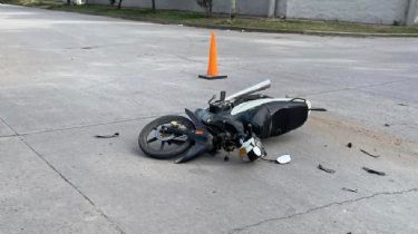 Un motociclista herido en un choque