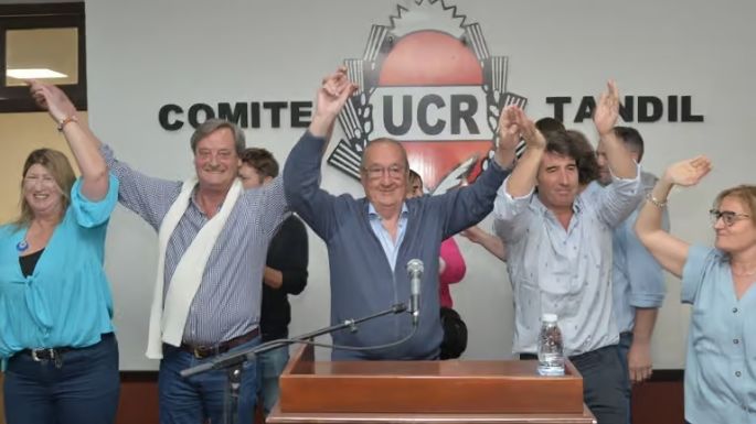 Miguel Ángel Lunghi fue reelecto en Tandil con el 45% de los votos