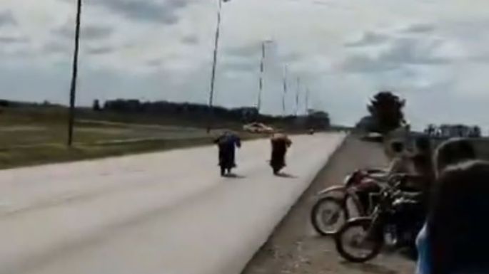 Está en estado crítico el joven que chocó con la moto en Avenida Circunvalación