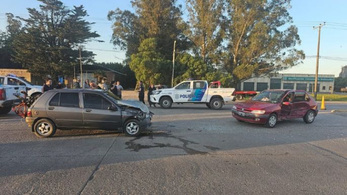 Fuerte choque en la Ruta 88 deja a un hombre hospitalizado