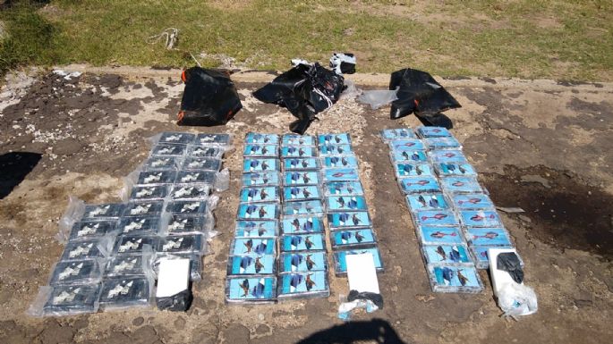 Prefectura Naval secuestró 109 kilos de cocaína flotando en el agua