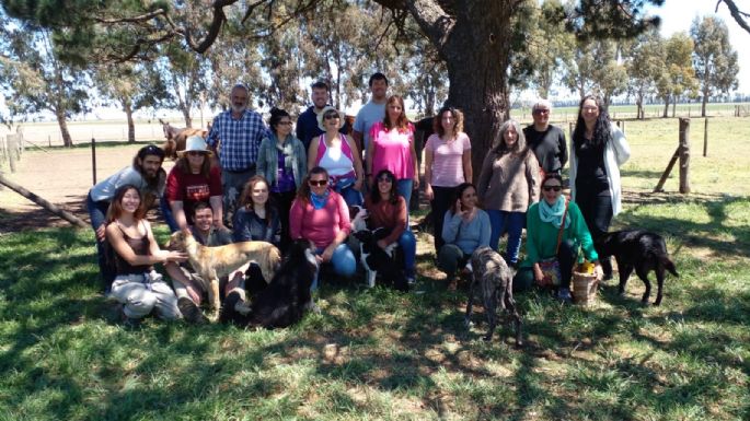 Diplomatura en Agroecología: En San Cayetano comenzaron las prácticas en el campo