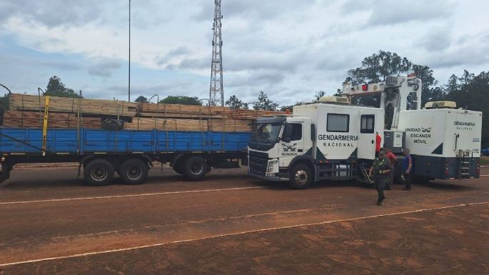 Detuvieron a un camionero necochense con 6 toneladas de marihuana