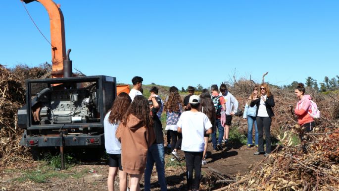 Colegios necochenses visitaron  la planta de separación de residuos de San Cayetano