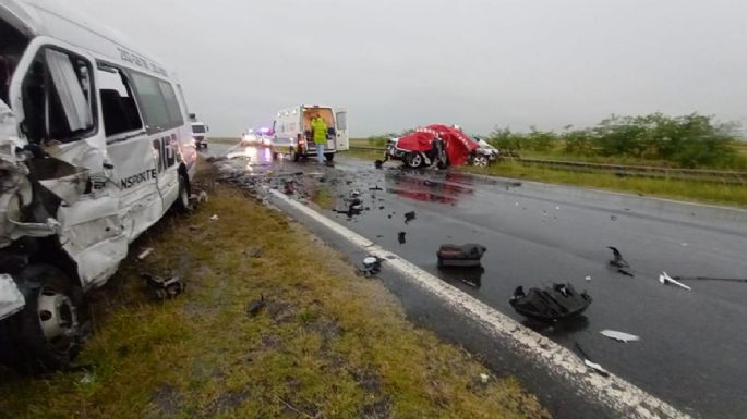 Trágico accidente en la Ruta 226: Combi con estudiantes chocó contra un auto y murieron dos personas