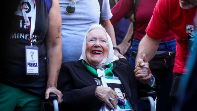 "Milei, basura, vos sos la dictadura": Lo que dejó la primera manifestación contra el ajuste y la represión