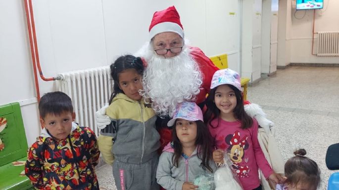 Papá Noel pasó por el Hospital Dr Emilio Ferreyra