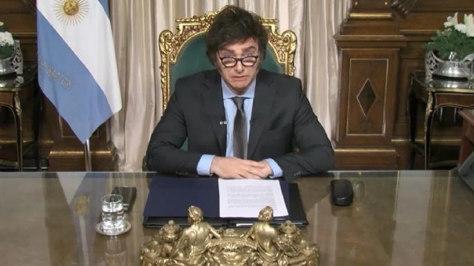 Video: Javier Milei dio un saludo de fin de año y advirtió que el 2024 “será duro” para los argentinos