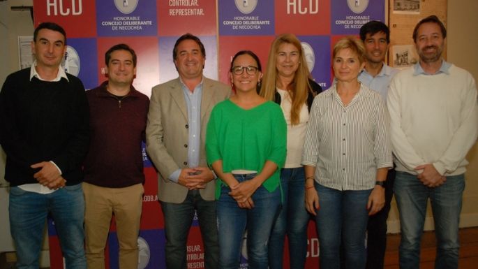 Capacitan a concejales electos para que aprendan cómo funciona el HCD antes de asumir