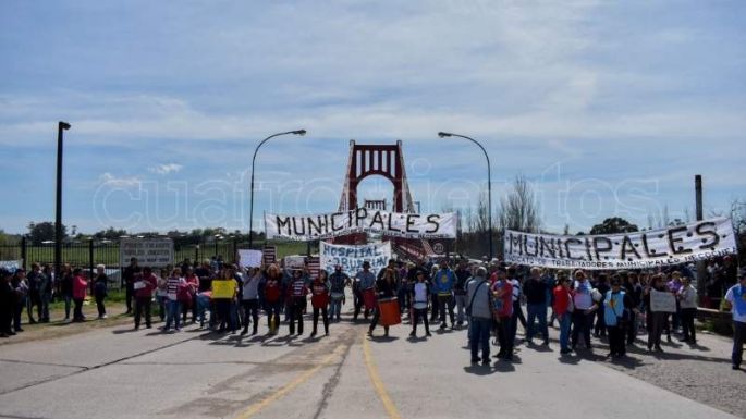 ¿Qué pasó con los sueldos municipales?: Pagaron con descuentos de hasta el 18% y hay un fuerte malestar