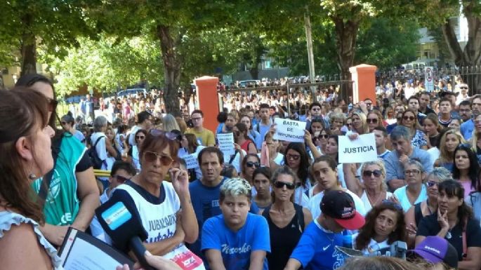 La palabra de la profesora salvajemente golpeada: “Me salvaron mis ex alumnos y les agradezco de corazón”