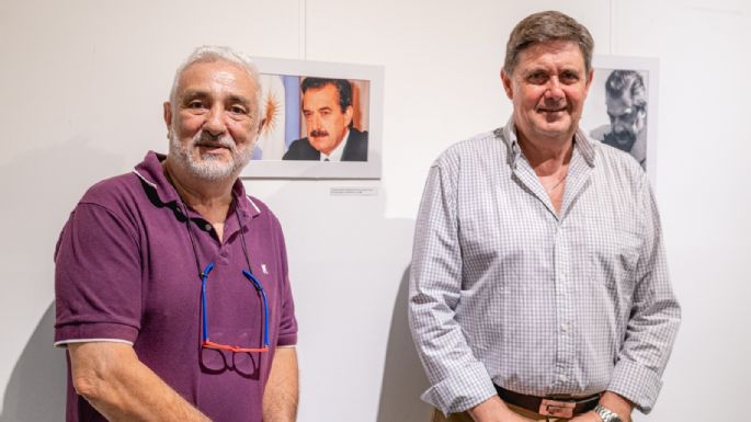 San Cayetano: Inauguraron la muestra fotográfica “Raúl Alfonsín, el hombre, el político”