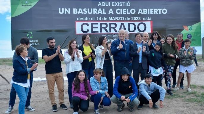 Kicillof prometió clausurar 10 basurales a cielo abierto durante 2023