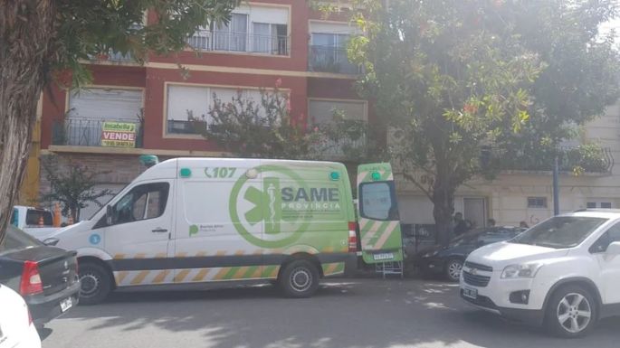 Mar del Plata: Se tiró desde la terraza al balcón porque se olvidó las llaves e impactó contra la vereda