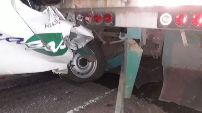 Choque fatal entre un camión y una camioneta en la Ruta 226