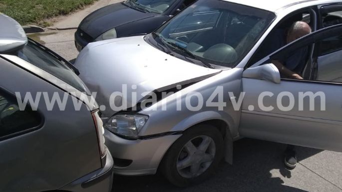 Choque en cadena en el acceso al puente Dardo Rocha: Debieron esperar 50 minutos para recibir asistencia