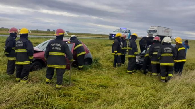 Una agente de la Policía chocó en Ruta 3 y dio positivo en el control de alcoholemia