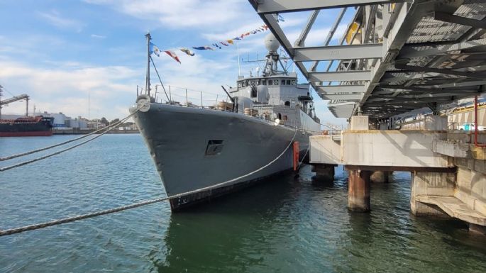 Puerto Quequén: Se conmemoró a bordo de la Corbeta ARA Espora el Día de la Armada Argentina